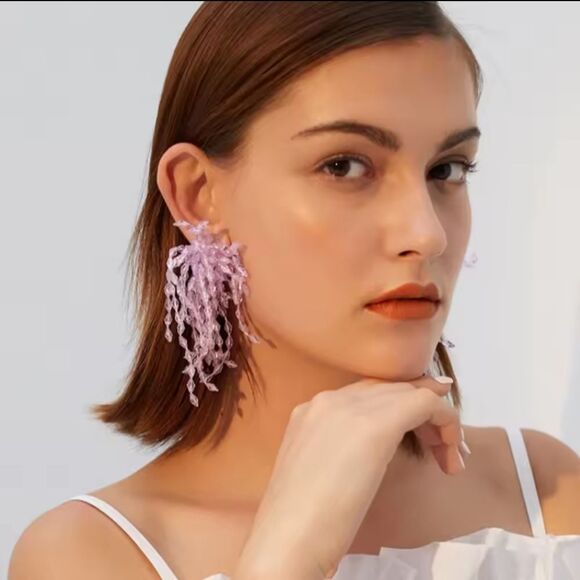 New ANTHRO Lavender beaded Waterfall fringe tassel drop earrings - Picture 6 of 11